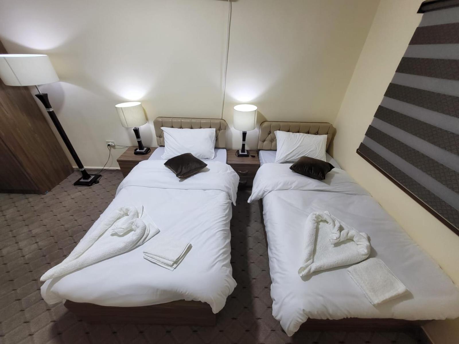 Petra Hills House Hostel Wadi Musa Bagian luar foto
