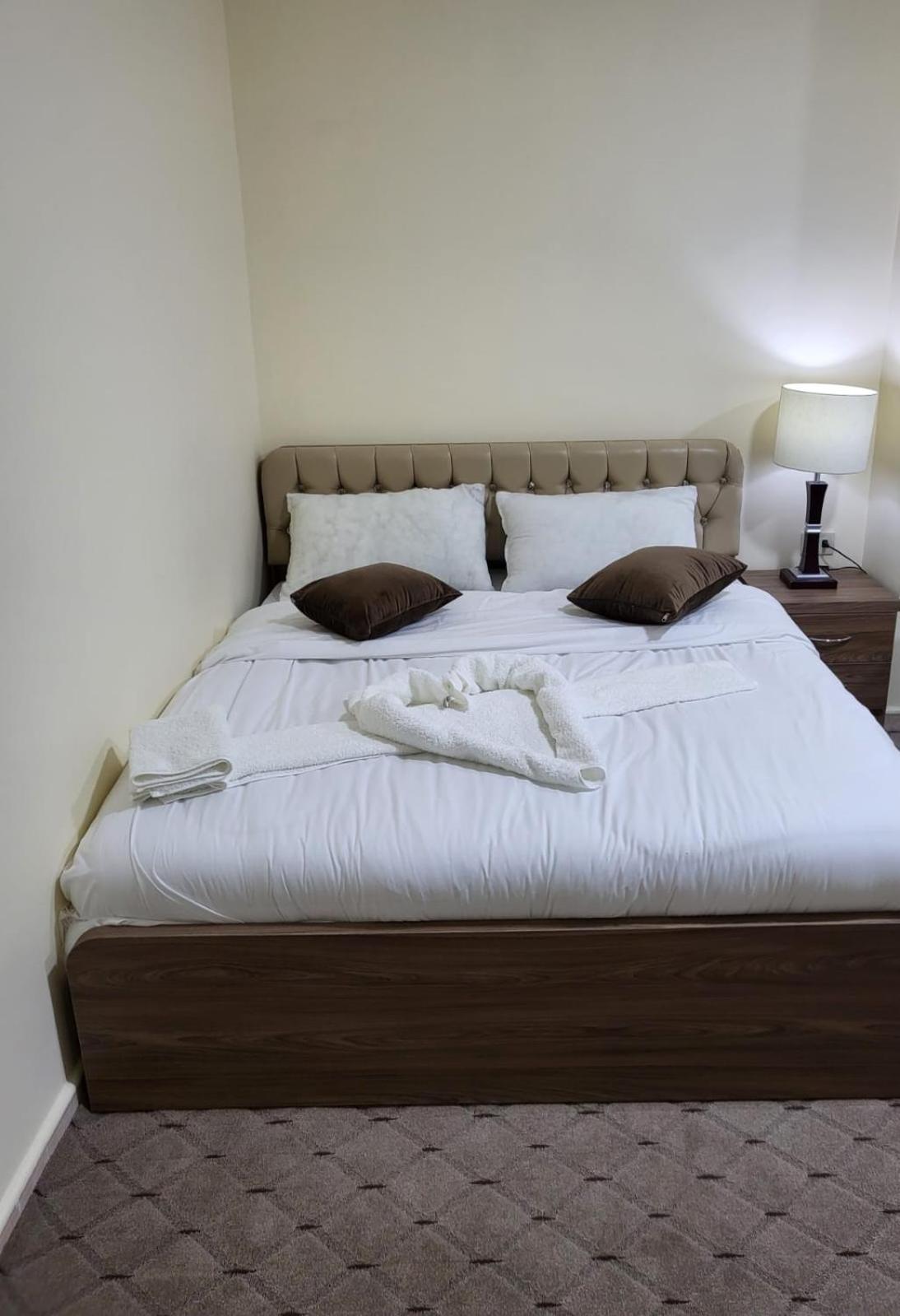 Petra Hills House Hostel Wadi Musa Bagian luar foto